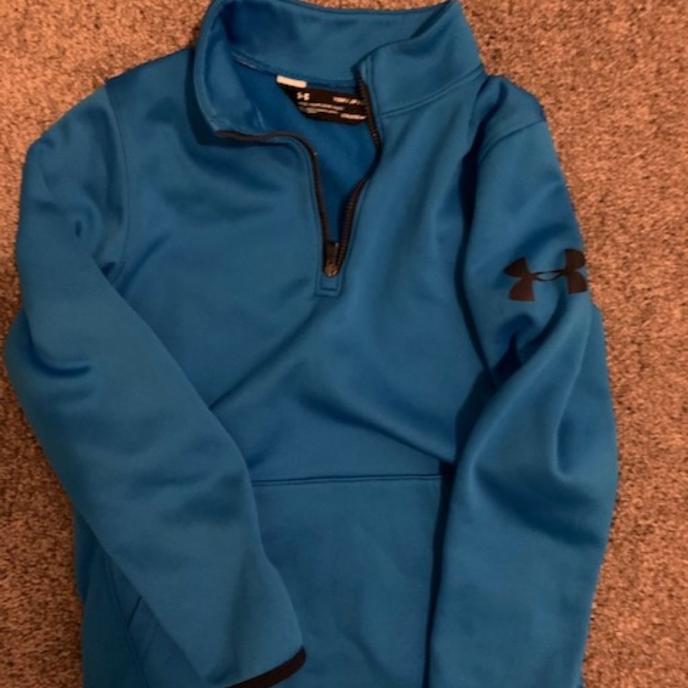 Boys Under Armour 1/4 zip